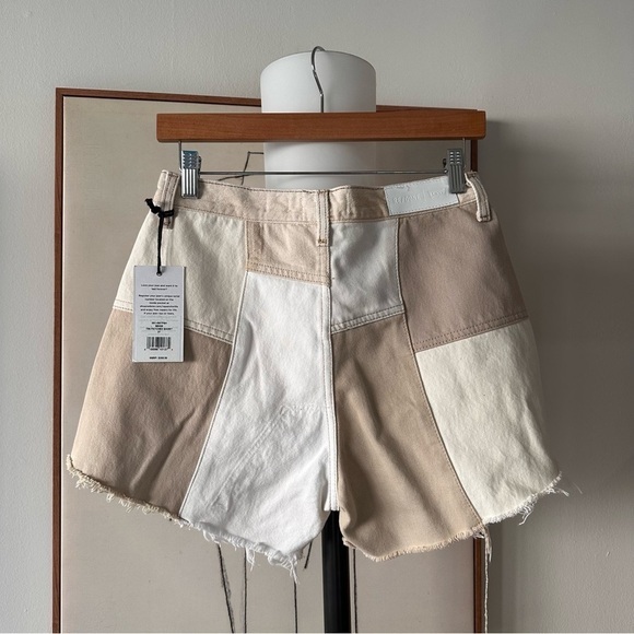 NWT Re/Done Levi's Womens 70's patch cut off Raw Hem‎ Denim short 27 - Picture 4 of 6